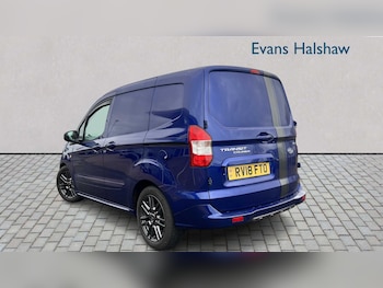 Used Ford Transit Courier 2018 for sale - 76755248: Photo