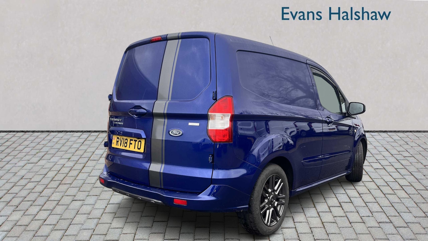 Used Ford Transit Courier 2018 for sale - 76755248: Photo 4