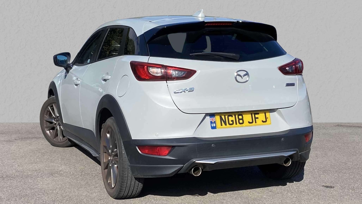 Used Mazda CX-3 2018 for sale - 76045017: Photo 2