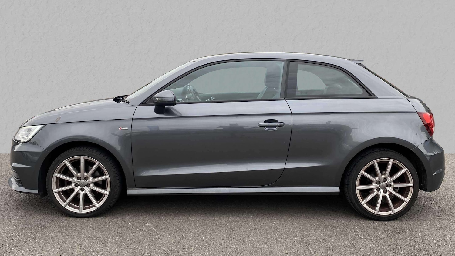 Used Audi A1 2015 for sale - 76113378: Photo 5