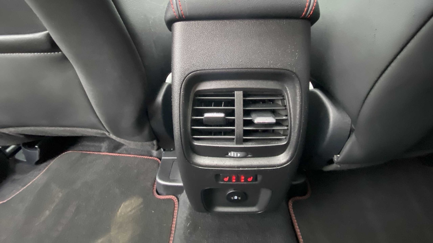 Used Ford Kuga 2024 for sale - 76176908: Photo 10