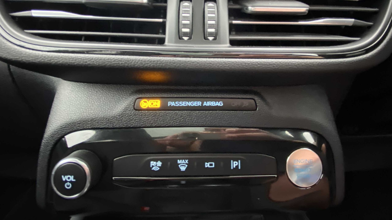 Used Ford Kuga 2024 for sale - 76176908: Photo 34