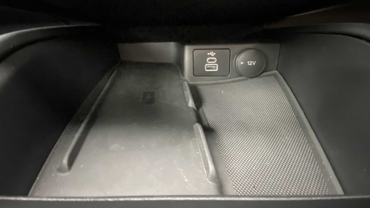 Used Ford Kuga 2024 for sale - 76176908: Photo 35