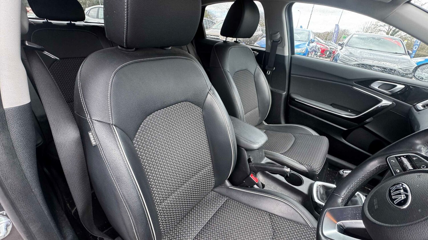 Used Kia Ceed for sale - 77859102: Photo 14