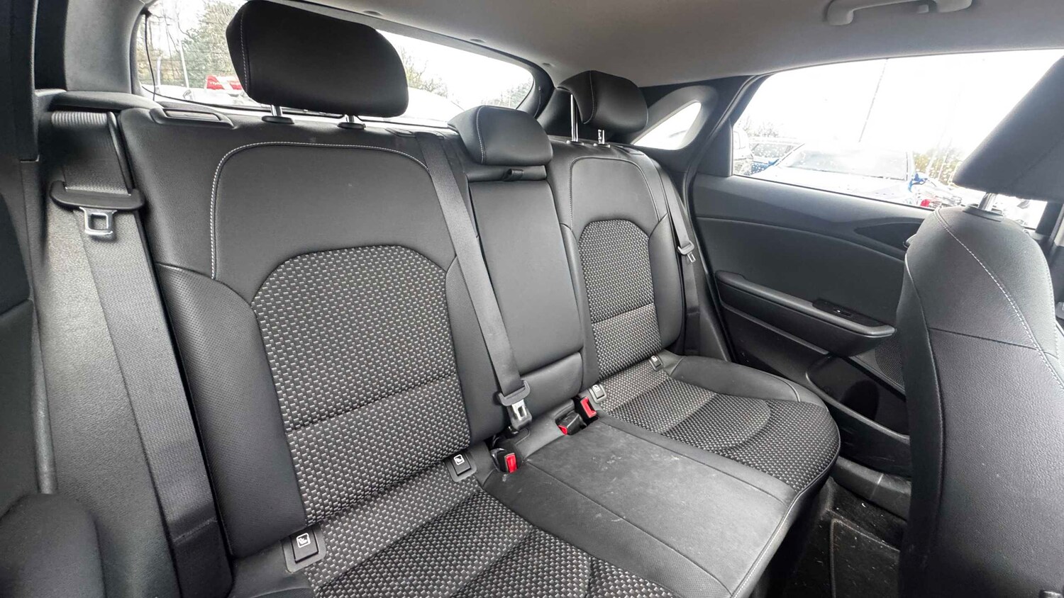 Used Kia Ceed for sale - 77859102: Photo 15