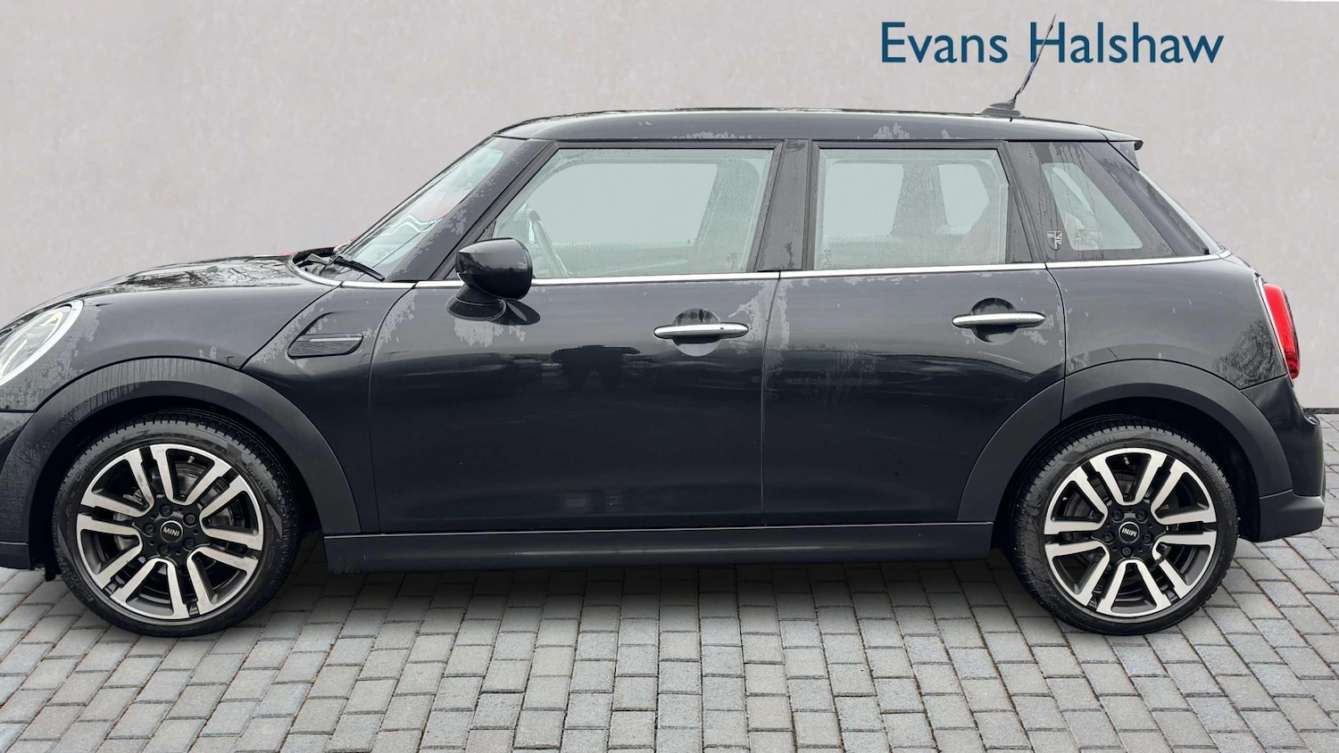 Used MINI Hatch 2022 for sale - 77000282: Photo 4