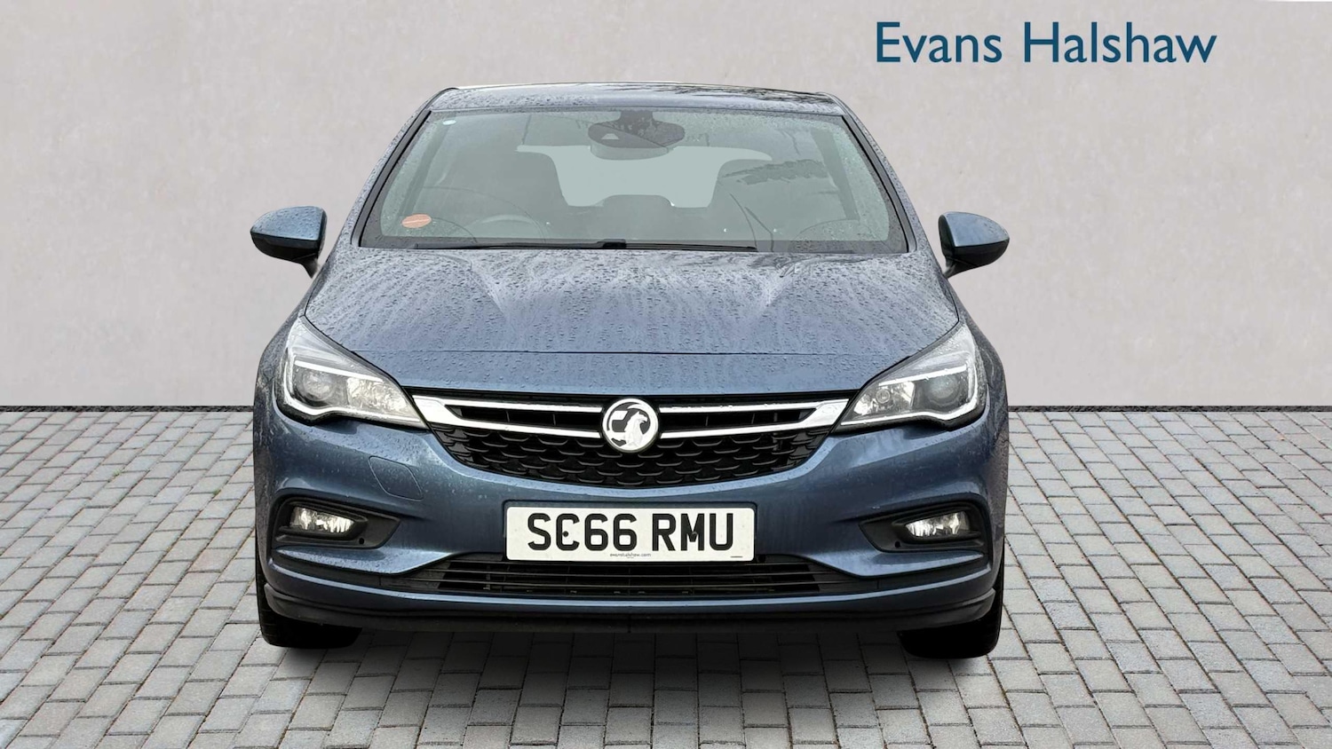 Used Vauxhall Astra 2017 for sale - 77158516: Photo 2