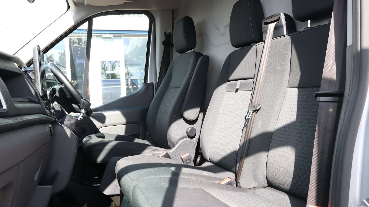 Used Ford Transit 2024 for sale - 76732272: Photo 21