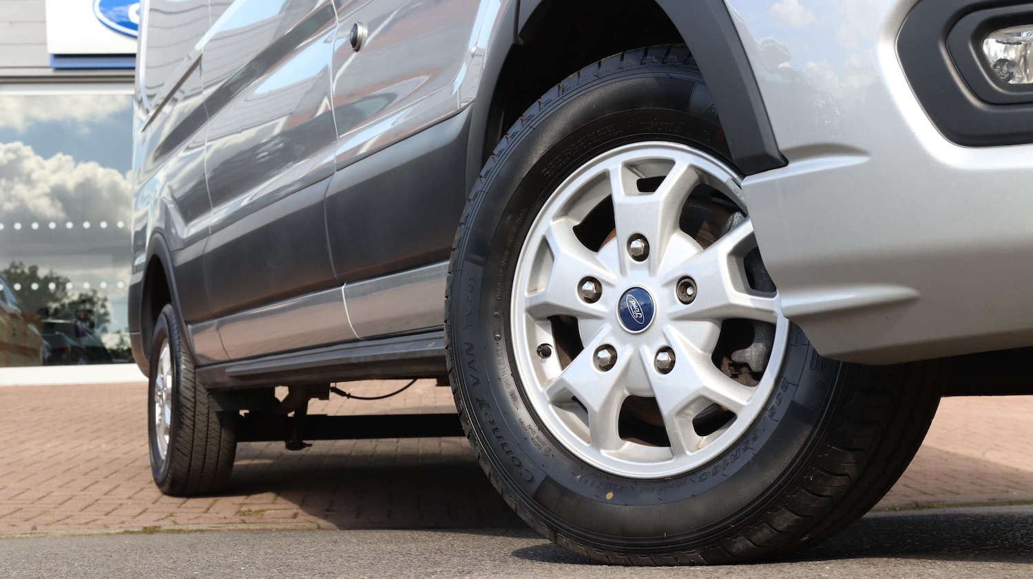 Used Ford Transit 2024 for sale - 76732272: Photo 3