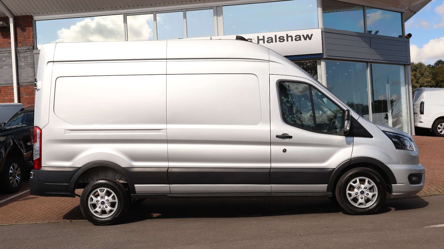 Used Ford Transit 2024 for sale - 76732272: Photo 6