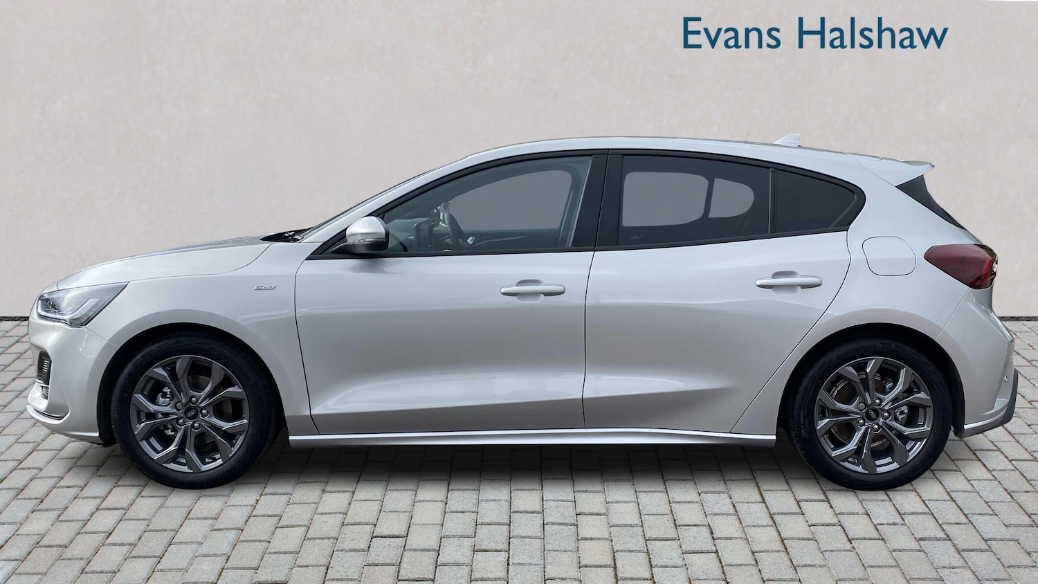 Used Ford Focus 2025 for sale - 76661946: Photo 5