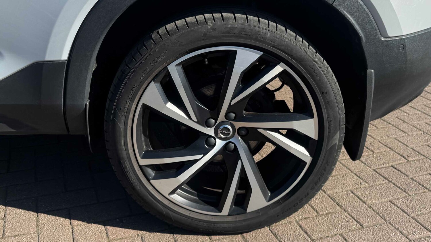 Used Volvo XC40 2020 for sale - 77928368: Photo 11