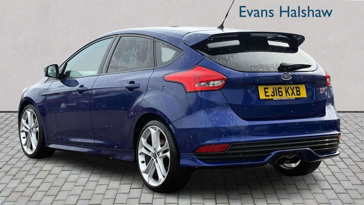 Used Ford Focus 2016 for sale - 77857113: Photo 2