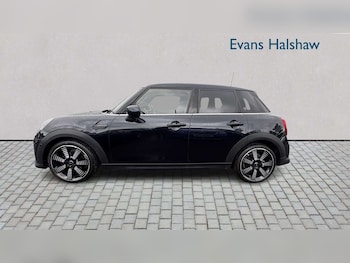 Used MINI Hatch 2022 for sale - 78494734: Photo