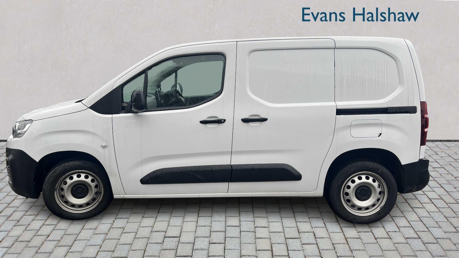 Used Citroen Berlingo 2023 for sale - 77472626: Photo 3