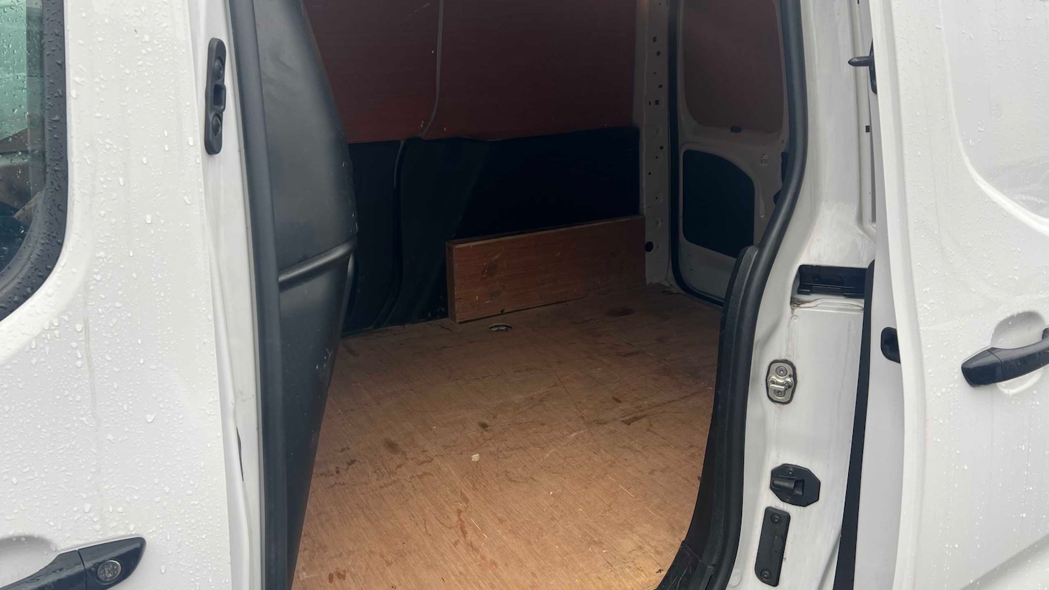 Used Citroen Berlingo 2023 for sale - 77472626: Photo 7