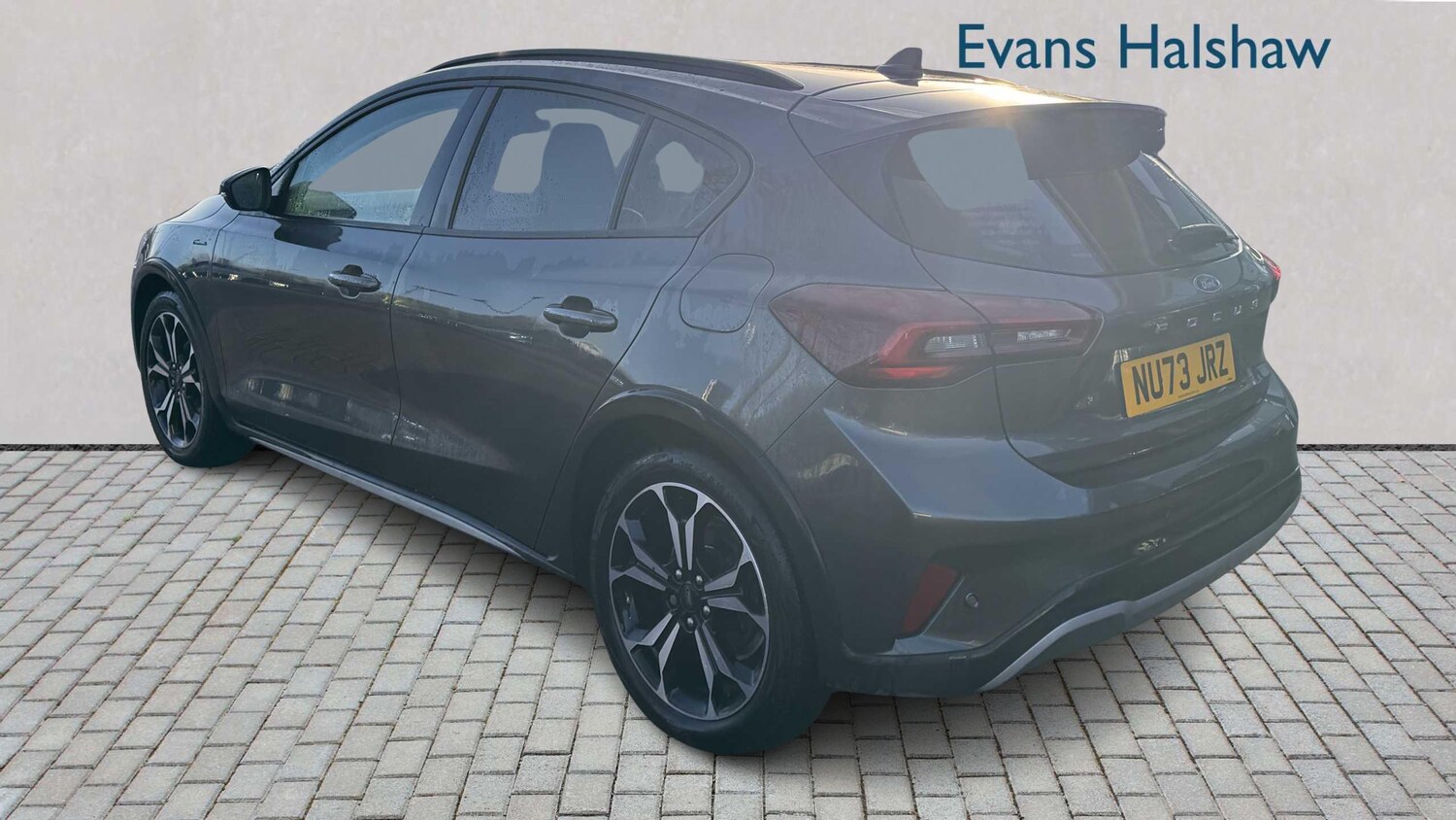 Used Ford Focus 2023 for sale - 76705106: Photo 5