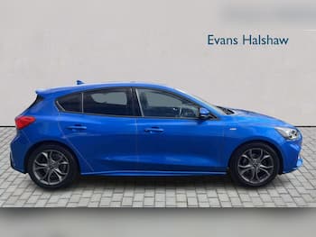 Used Ford Focus 2018 for sale - 79702769: Photo