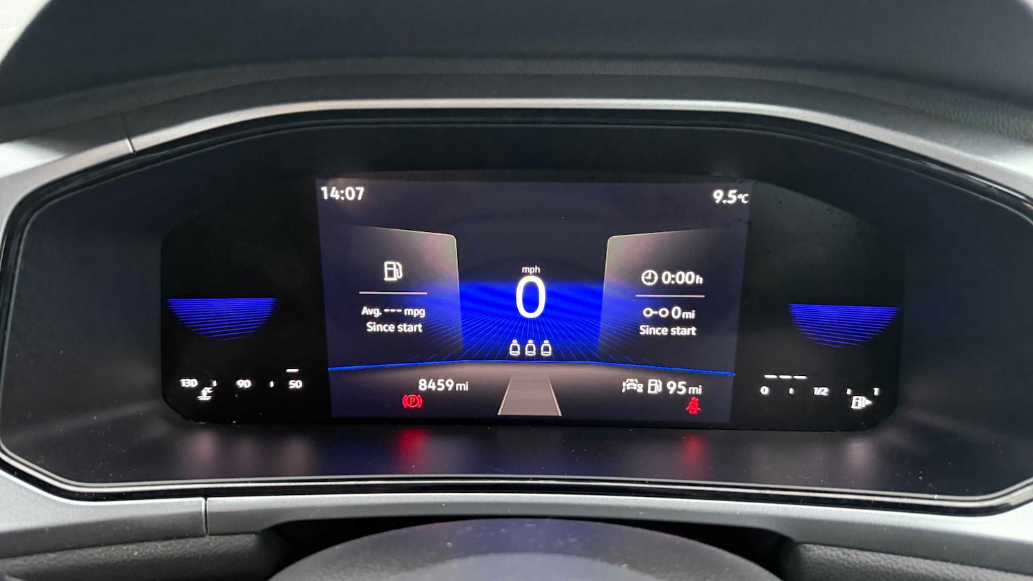 Used Volkswagen T-Roc 2022 for sale - 76955275: Photo 4