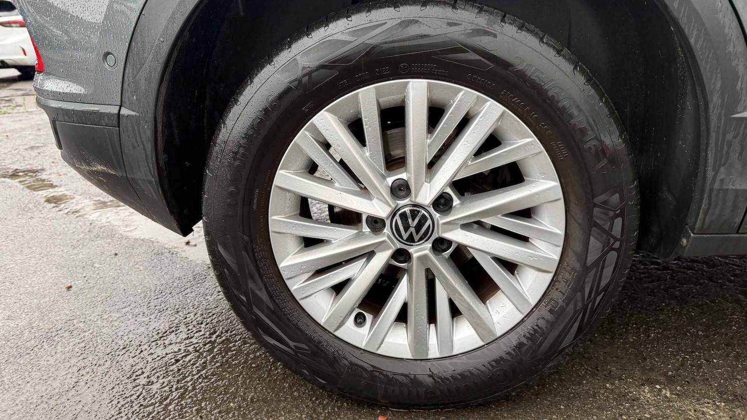 Used Volkswagen T-Roc 2022 for sale - 76955275: Photo 8