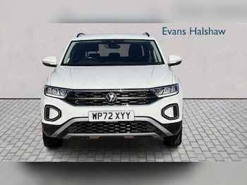 Used Volkswagen T-Roc 2023 for sale - 78787393: Photo