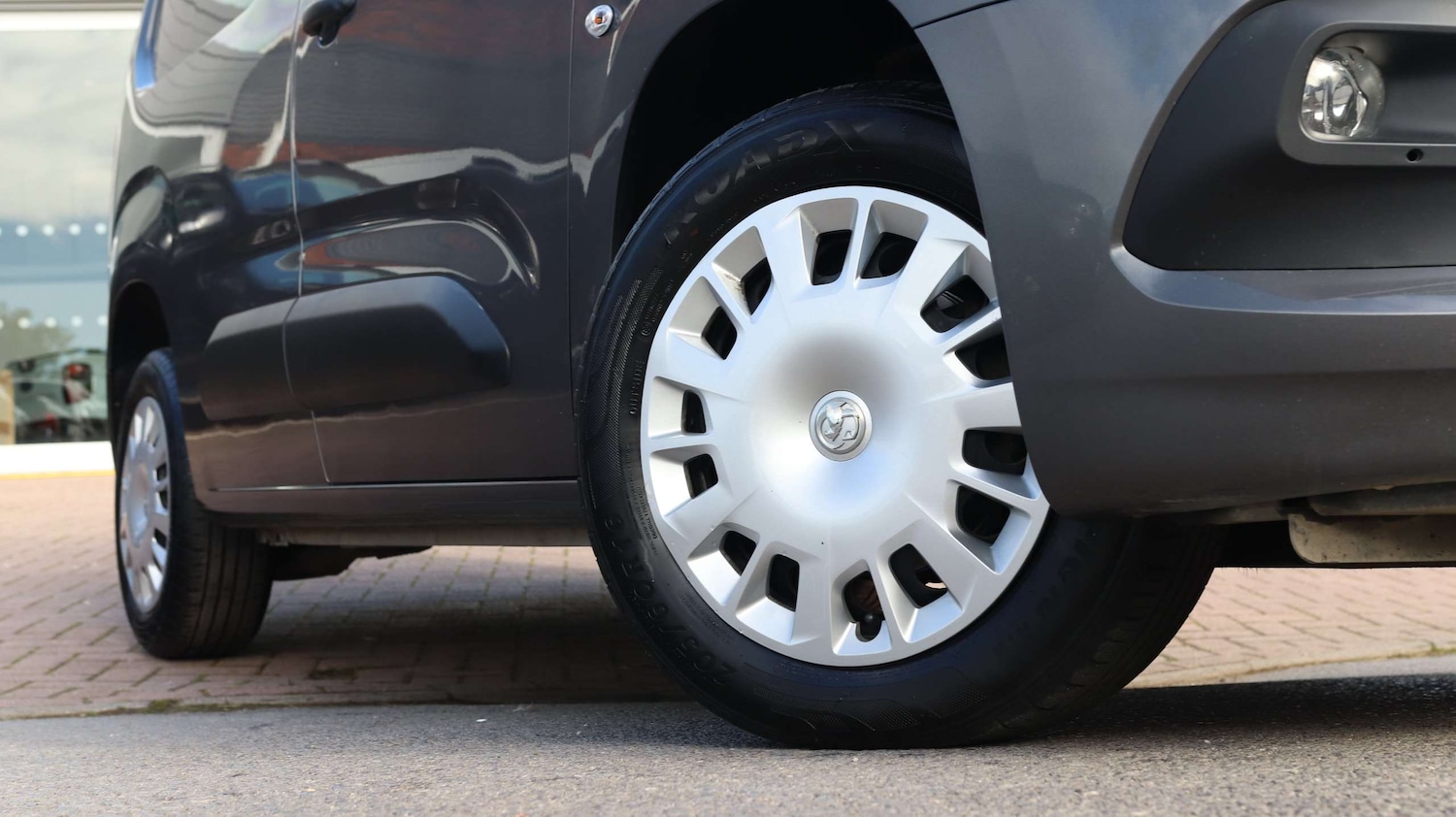 Used Vauxhall Combo 2022 for sale - 76411316: Photo 3