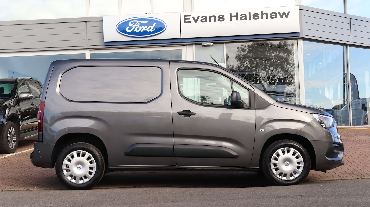 Used Vauxhall Combo 2022 for sale - 76411316: Photo 6
