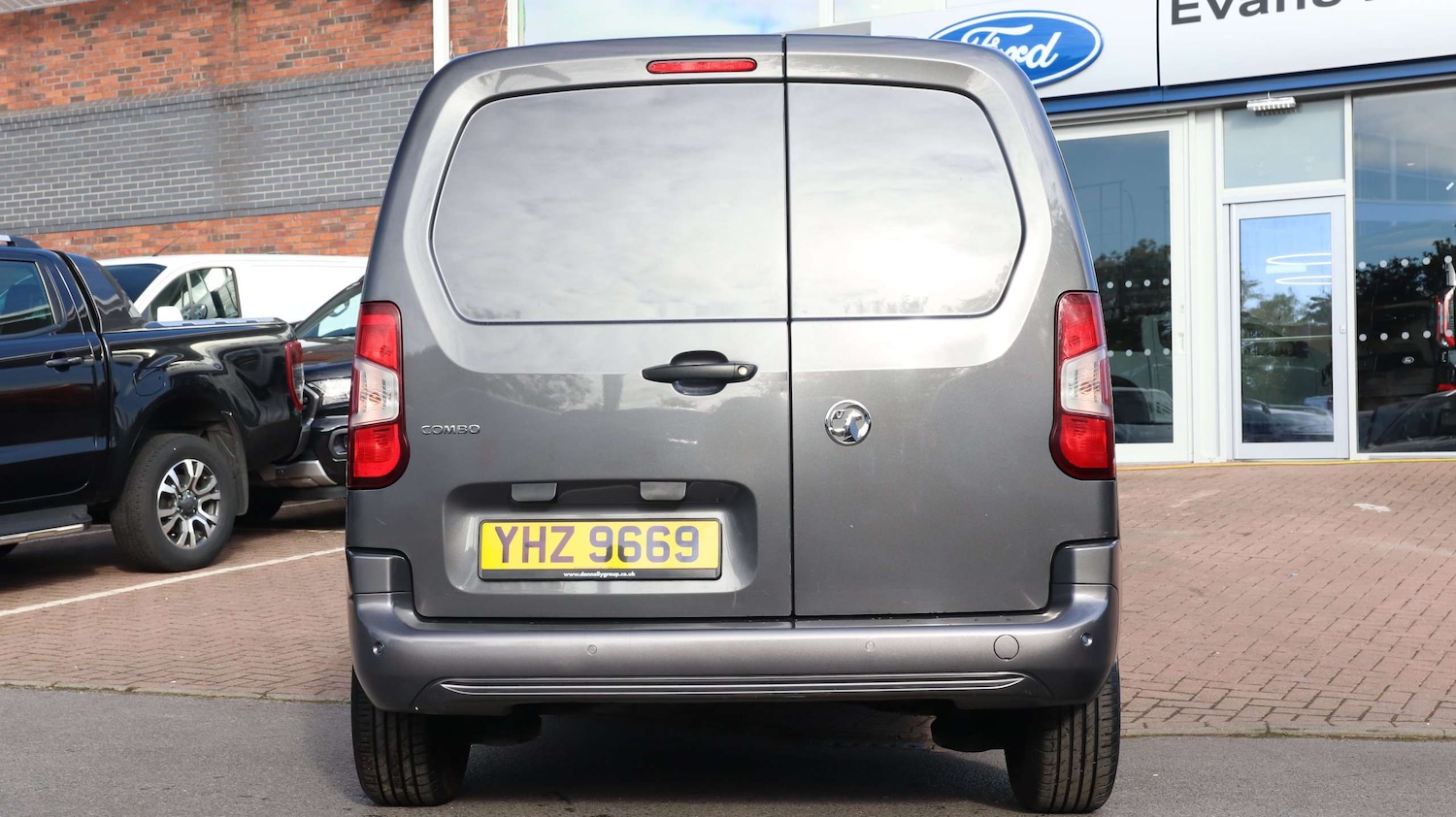 Used Vauxhall Combo 2022 for sale - 76411316: Photo 7