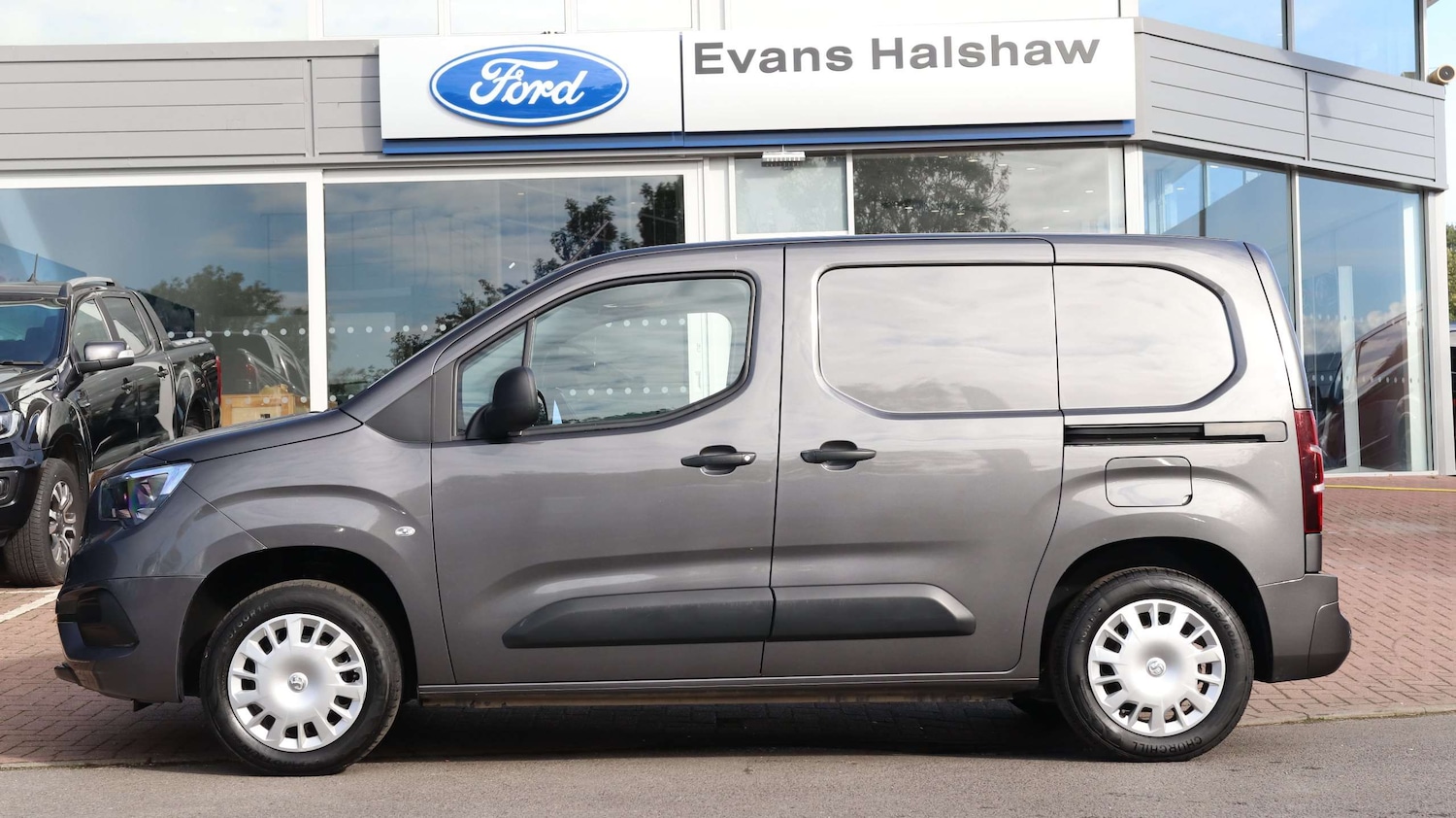 Used Vauxhall Combo 2022 for sale - 76411316: Photo 9