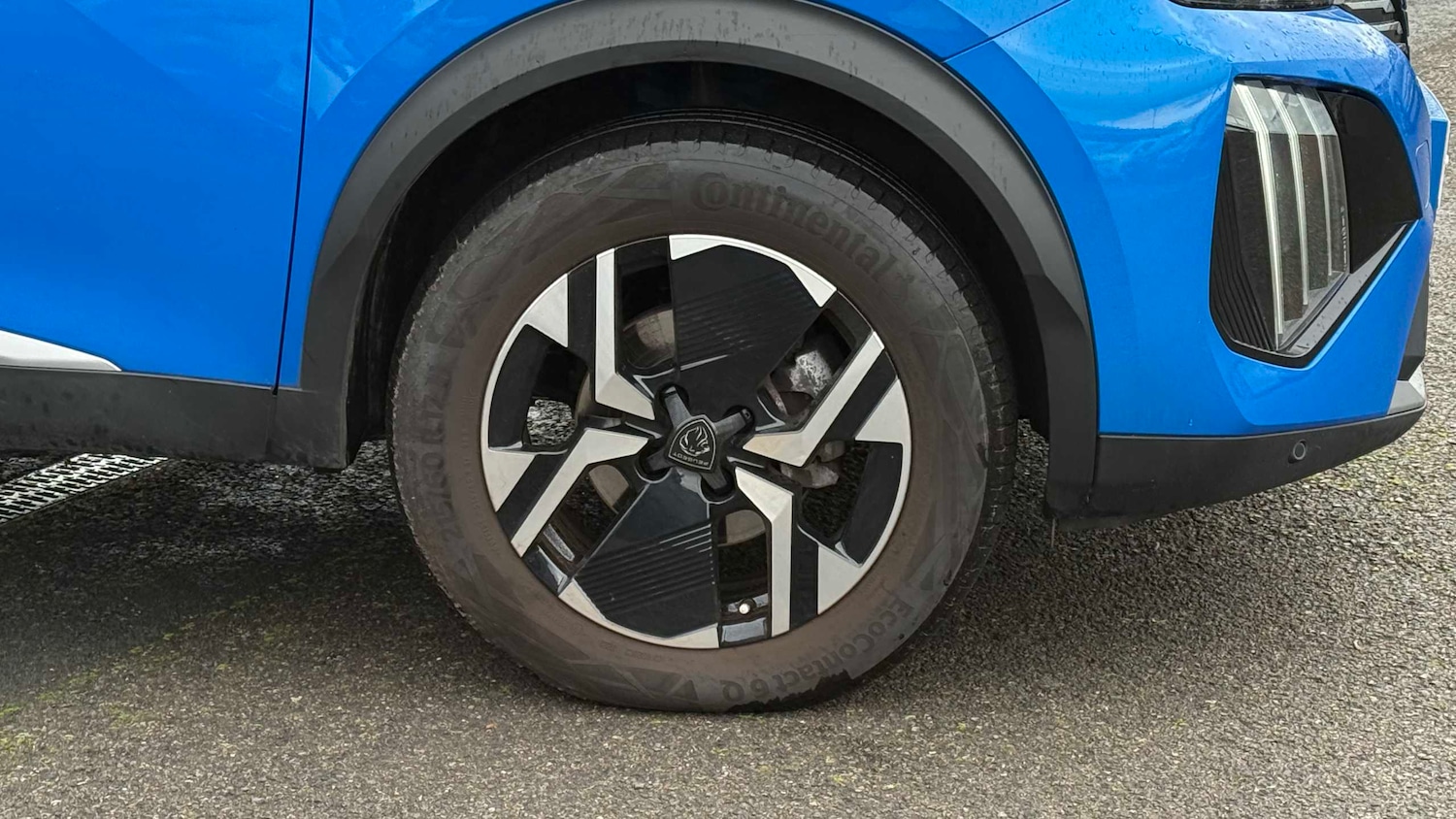 Used Peugeot 2008 2023 for sale - 76624624: Photo 13