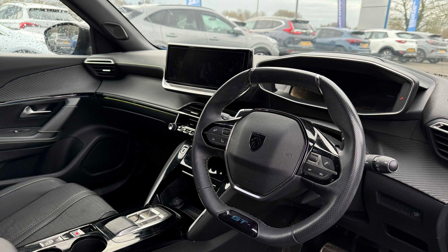 Used Peugeot 2008 2023 for sale - 76624624: Photo 15