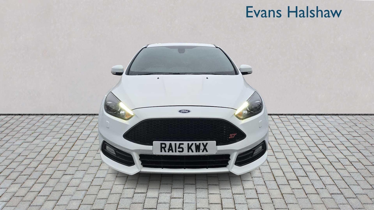 Used Ford Focus 2015 for sale - 76553110: Photo 5