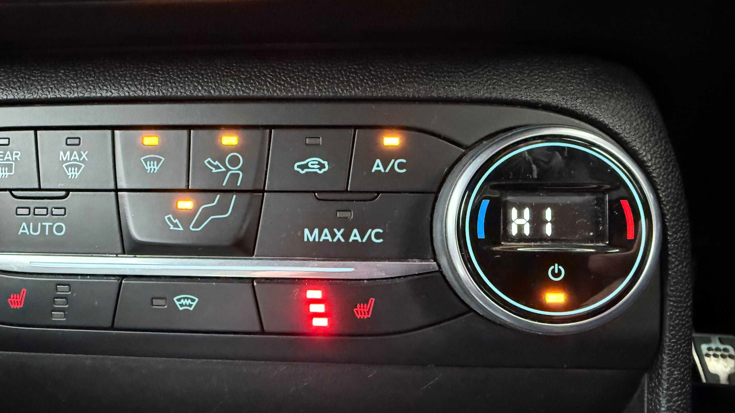 Used Ford Fiesta 2018 for sale - 76804883: Photo 19