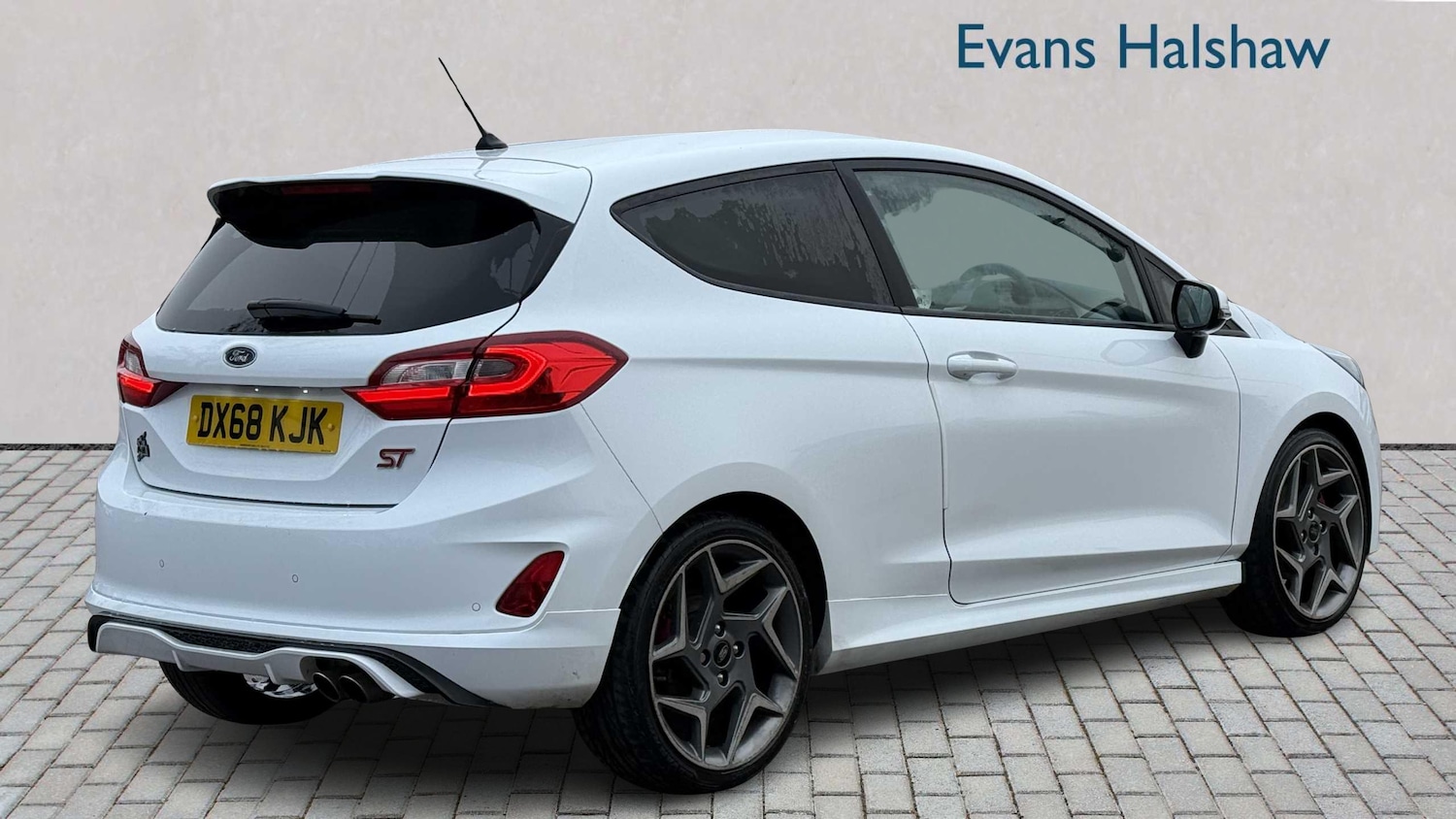 Used Ford Fiesta 2018 for sale - 76804883: Photo 7