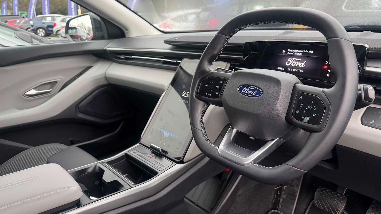 Used Ford Explorer 2025 for sale - 77000236: Photo 13