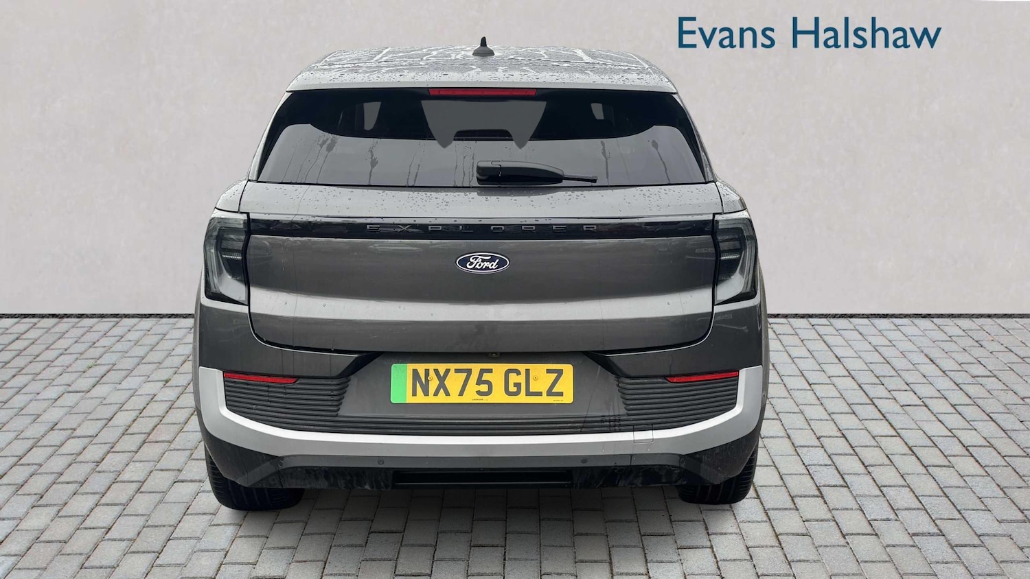 Used Ford Explorer 2025 for sale - 77000236: Photo 6