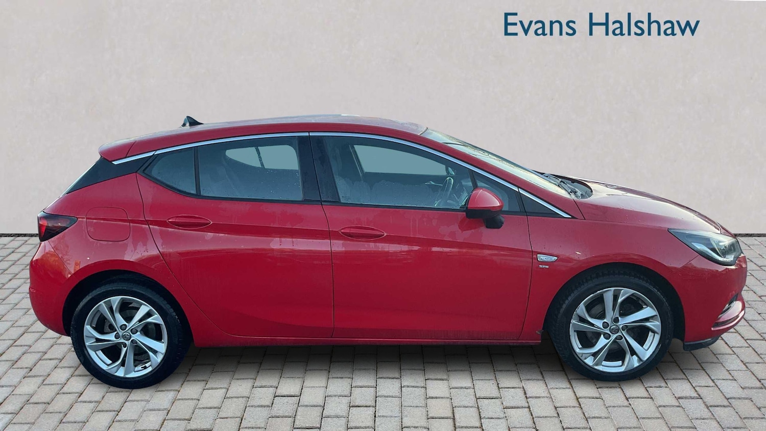 Used Vauxhall Astra 2019 for sale - 77112339: Photo 2