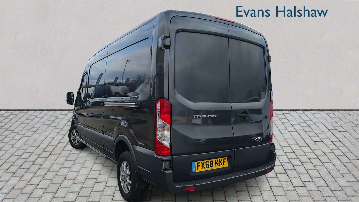 Used Ford Transit 2018 for sale - 77727012: Photo 2