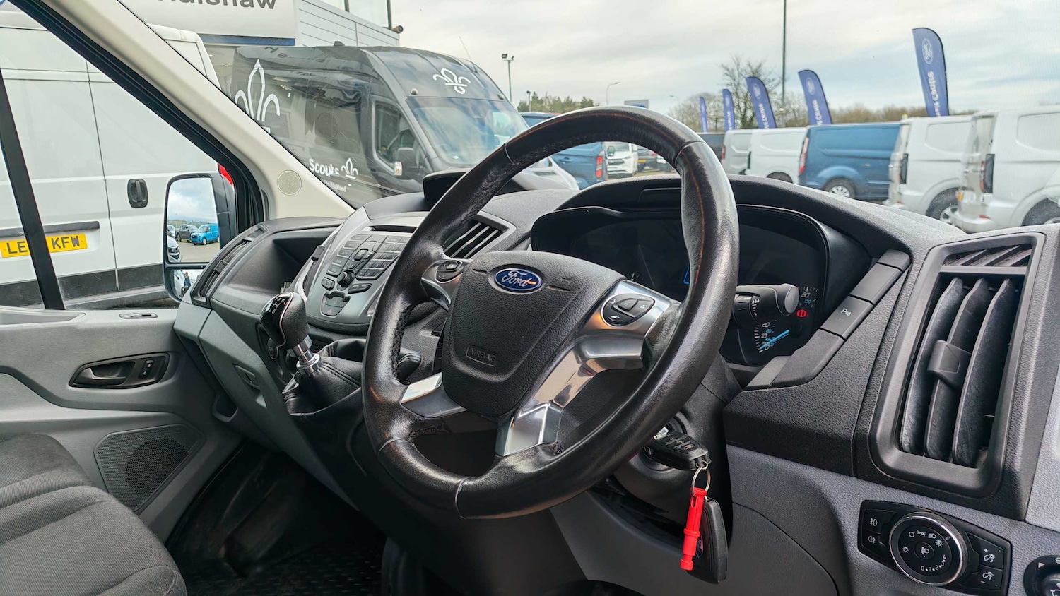 Used Ford Transit 2018 for sale - 77727012: Photo 9