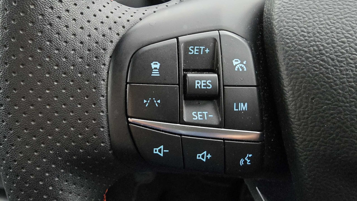 Used Ford Kuga 2024 for sale - 76488140: Photo 17