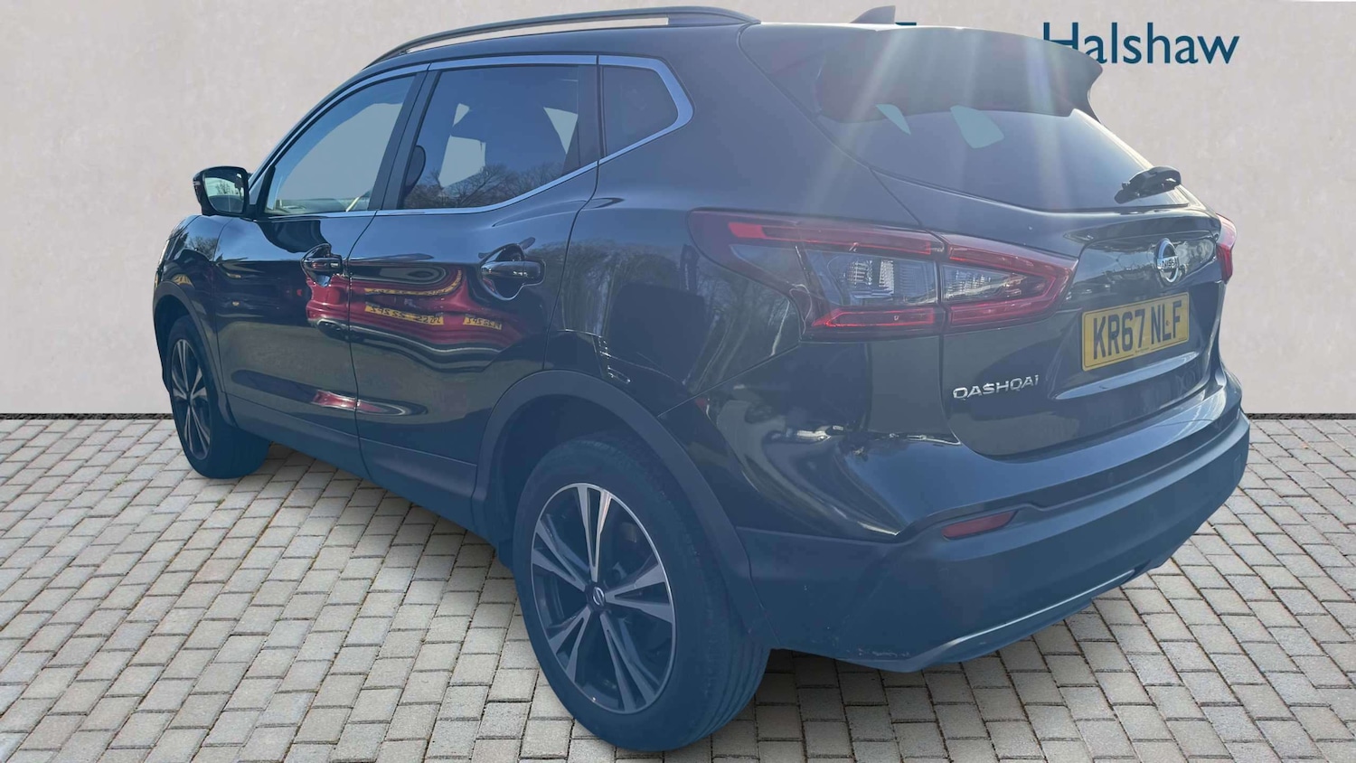 Used Nissan Qashqai 2017 for sale - 77740925: Photo 3