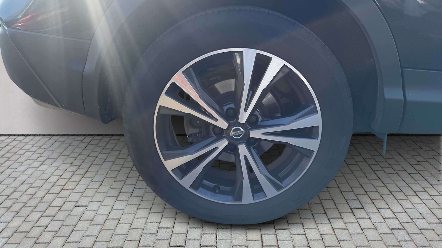 Used Nissan Qashqai 2017 for sale - 77740925: Photo 4