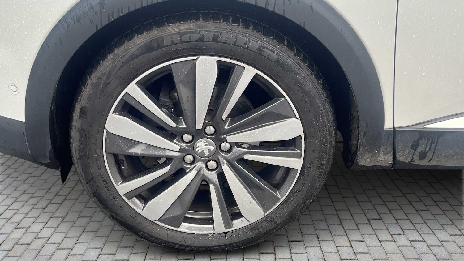 Used Peugeot 5008 2018 for sale - 76576005: Photo 10