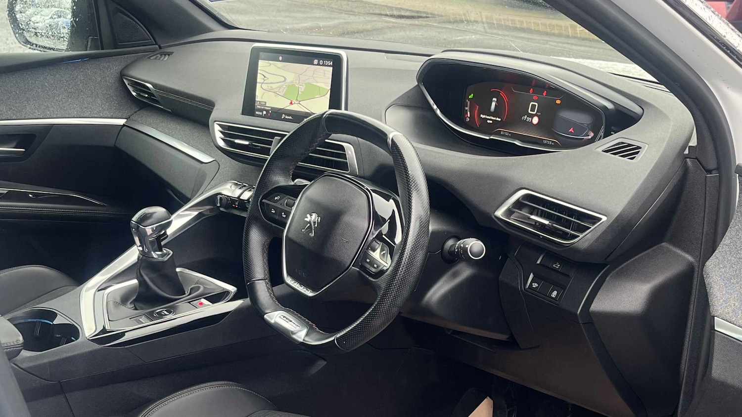 Used Peugeot 5008 2018 for sale - 76576005: Photo 14