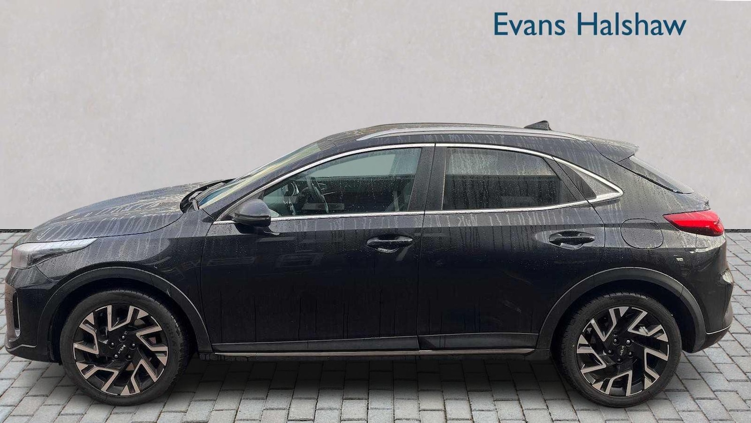 Used Kia XCeed 2023 for sale - 77686478: Photo 6