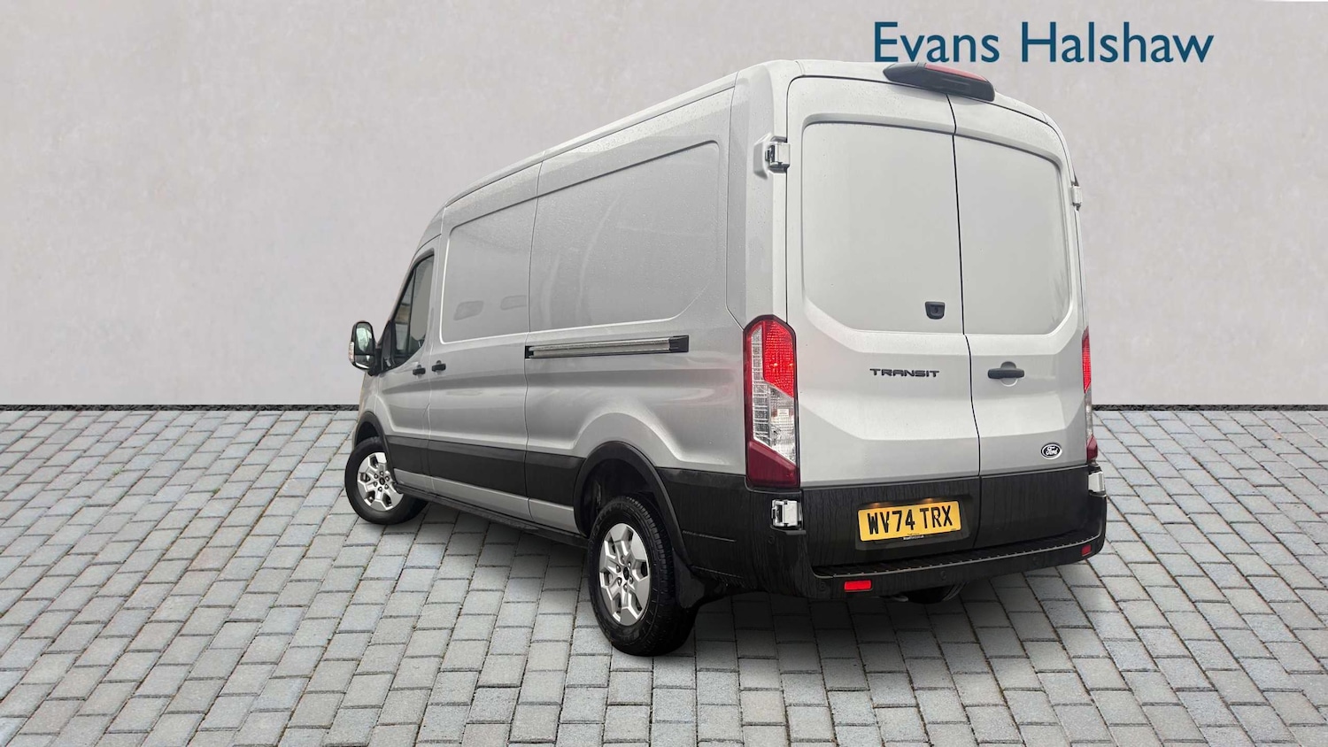 Used Ford Transit 2024 for sale - 77348159: Photo 2