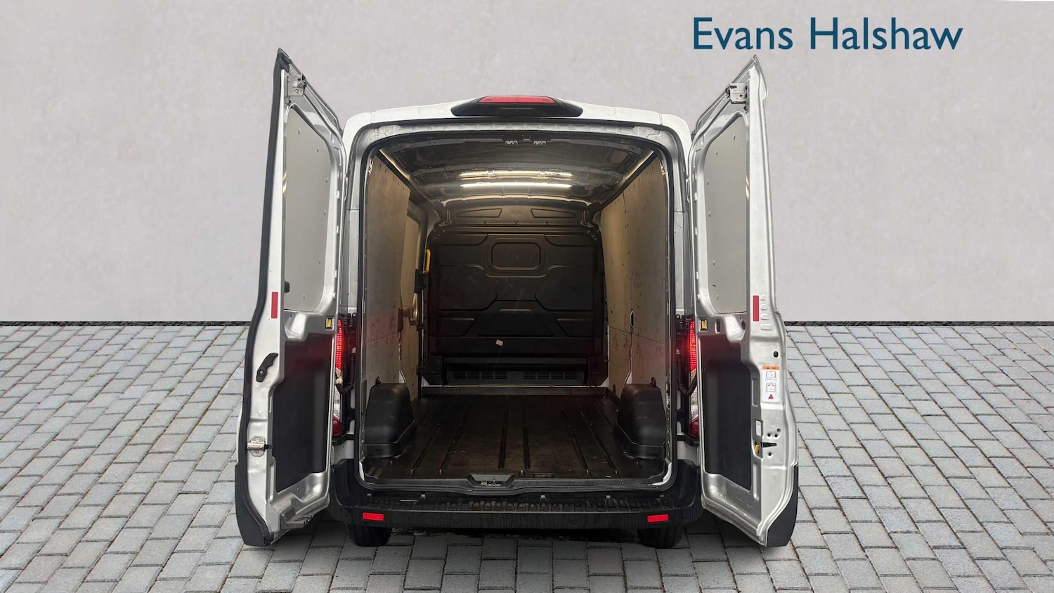 Used Ford Transit 2024 for sale - 77348159: Photo 5