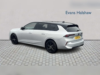 Used Vauxhall Astra 2024 for sale - 78365623: Photo