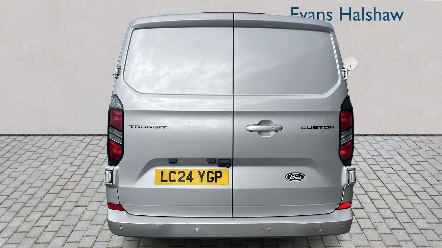 Used Ford Transit Custom 2024 for sale - 77827339: Photo 5