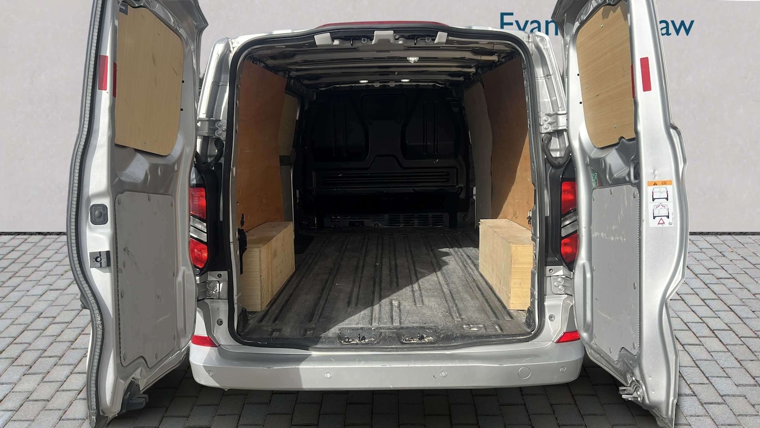 Used Ford Transit Custom 2024 for sale - 77827339: Photo 7